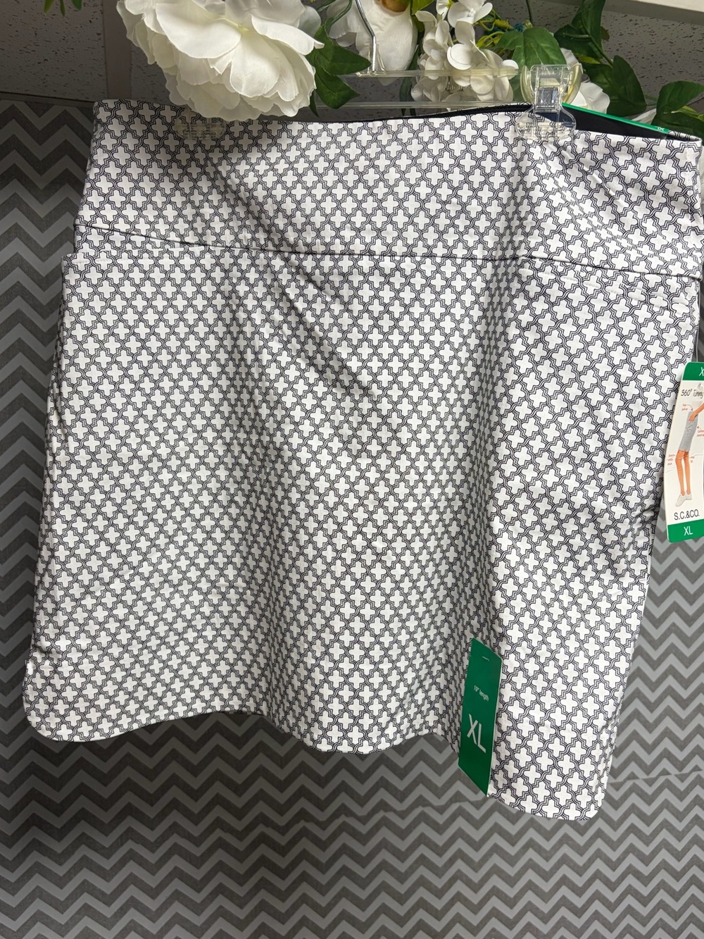 NEW Women's Printed A-Line Skort - NWT